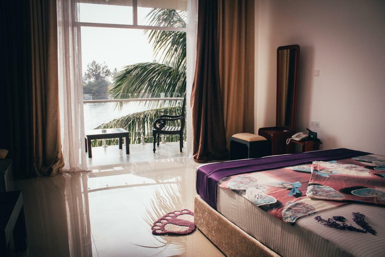Amber House Lanka Hotel Bentota Buitenkant foto