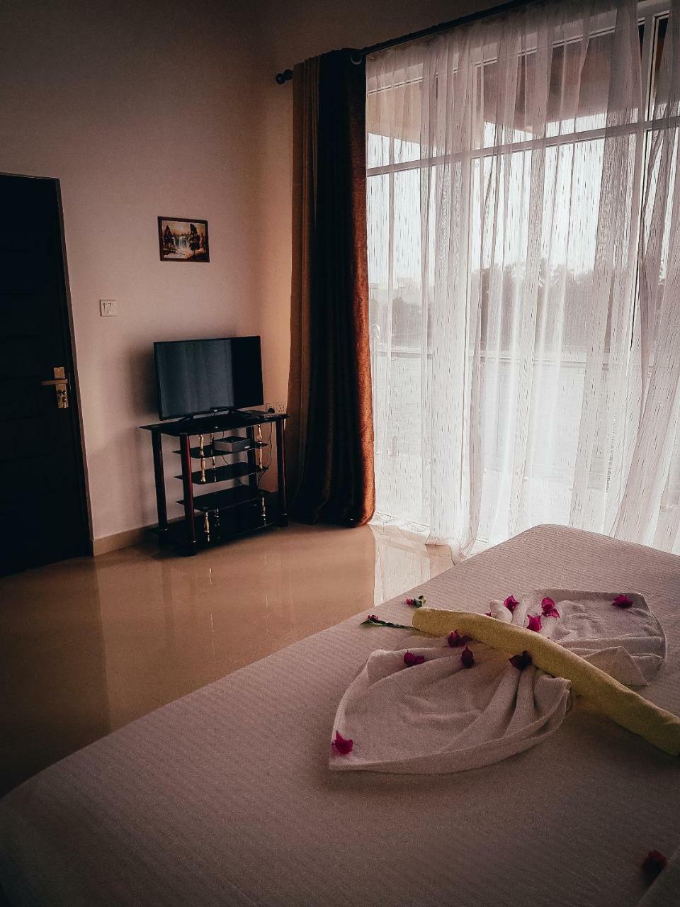 Amber House Lanka Hotel Bentota Buitenkant foto