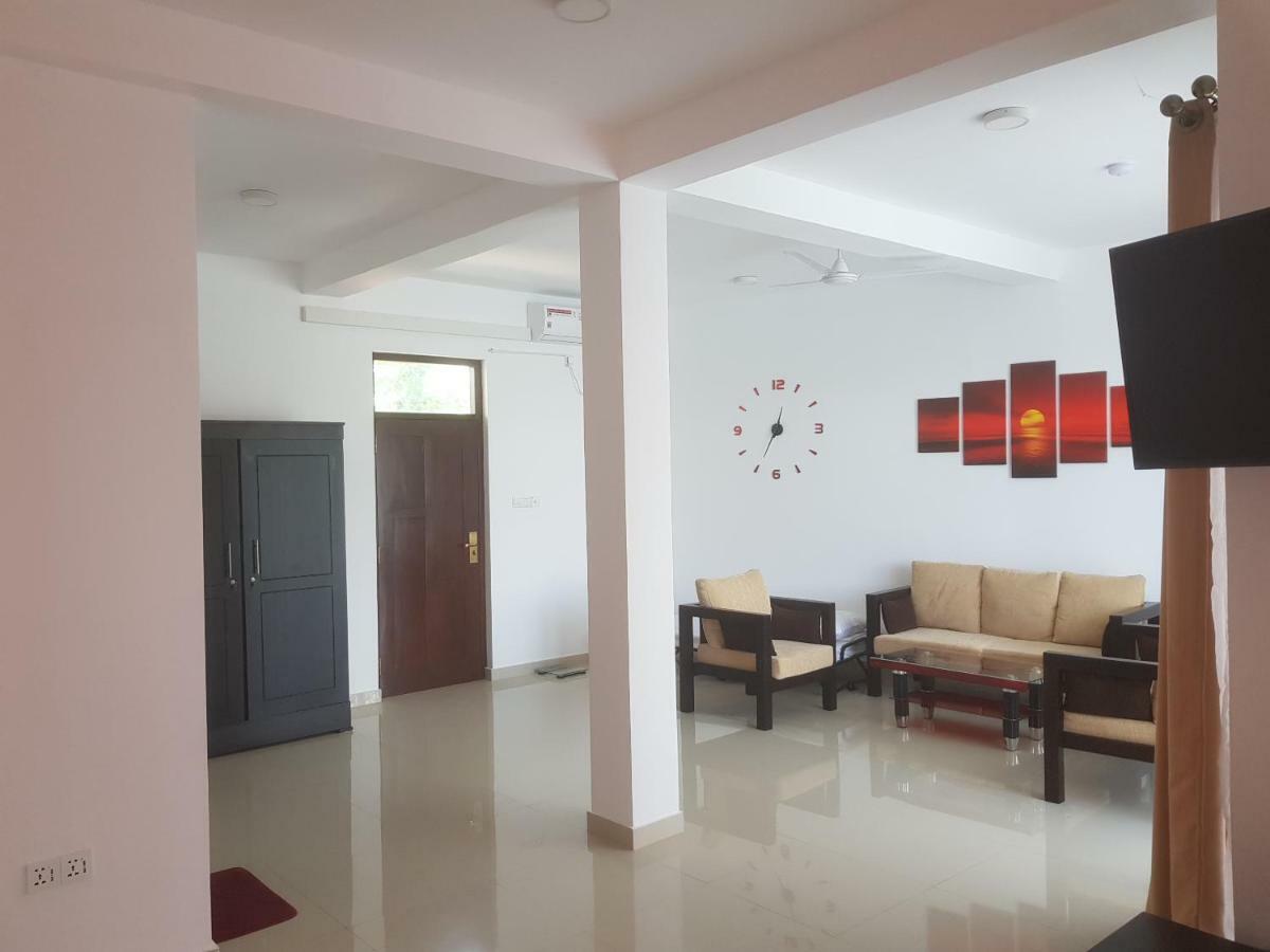 Amber House Lanka Hotel Bentota Buitenkant foto